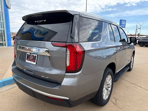 Used 2022 GMC Yukon SLT w/ SLT Luxury Package AWD/4WD image 7