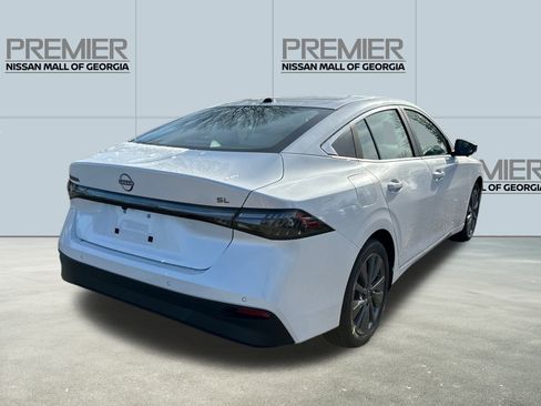 New 2026 Nissan Sentra SL w/ Floor Mat Package image 5