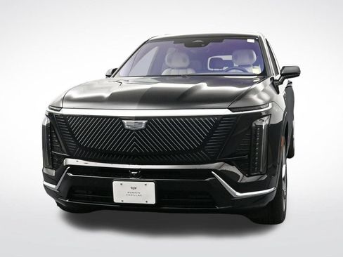 Used 2026 Cadillac Vistiq Luxury AWD/4WD image 8