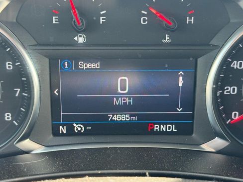 Used 2022 Chevrolet Equinox LT FWD image 21