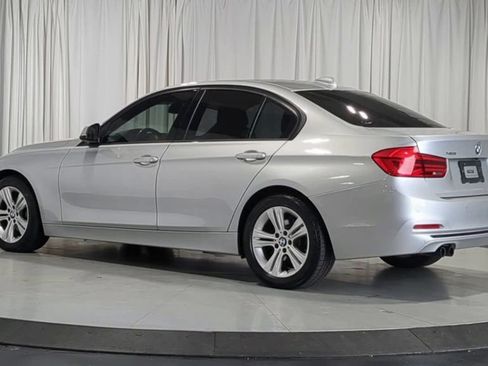 Used 2016 BMW 328i xDrive Sedan AWD/4WD image 8
