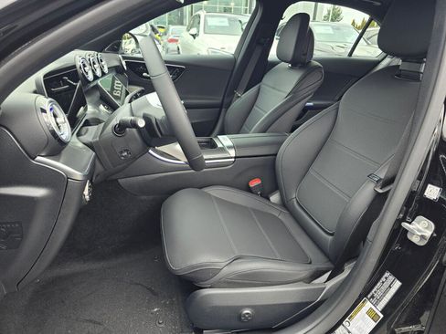 New 2026 Mercedes-Benz C 300 4MATIC Sedan image 13