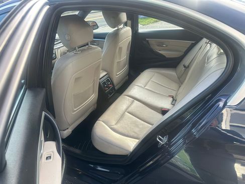Used 2017 BMW 330i xDrive Sedan image 10