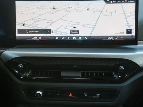 Used 2025 BMW M240i Coupe image 10