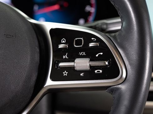 Used 2022 Mercedes-Benz GLE 350 4MATIC image 24