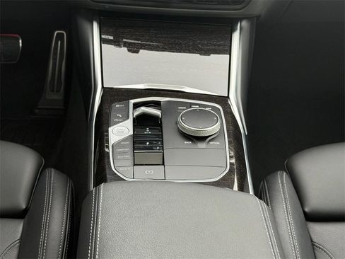 Used 2023 BMW 330i xDrive Sedan w/ M Sport Package image 12