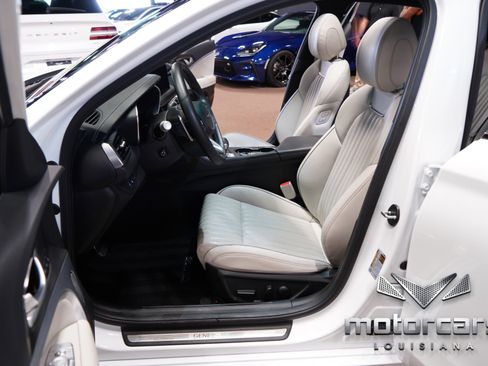 Used 2024 Genesis G70 2.5T w/ Sport Prestige Package AWD/4WD image 26