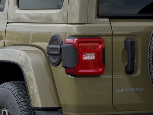 New 2026 Jeep Wrangler Unlimited Sahara AWD/4WD image 10
