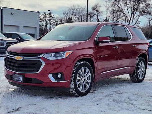 Used 2018 Chevrolet Traverse Premier image 6