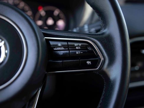 Used 2024 MAZDA CX-90 Plug-In Hybrid w/ Preferred AWD/4WD image 7