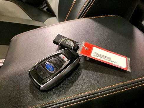 Used 2018 Subaru Crosstrek 2.0i Limited image 16