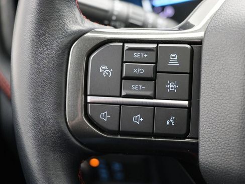 Used 2022 Ford Expedition Limited image 21