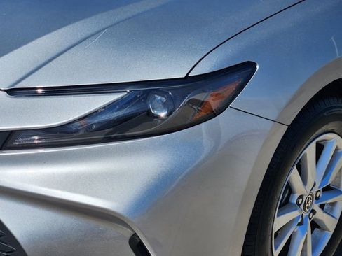 Certified 2025 Toyota Camry LE image 10