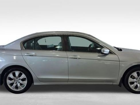 Used 2009 Honda Accord EX-L image 8