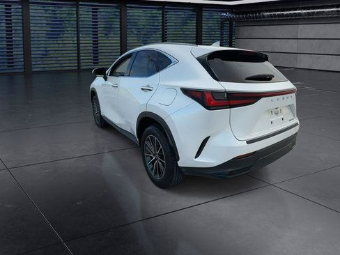 Certified 2024 Lexus NX 250 FWD w/ Towing Package (2000 Lbs) image 6