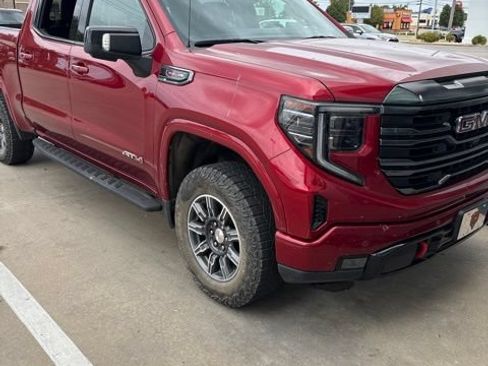 Used 2024 GMC Sierra 1500 AT4 w/ Technology Package AWD/4WD image 1