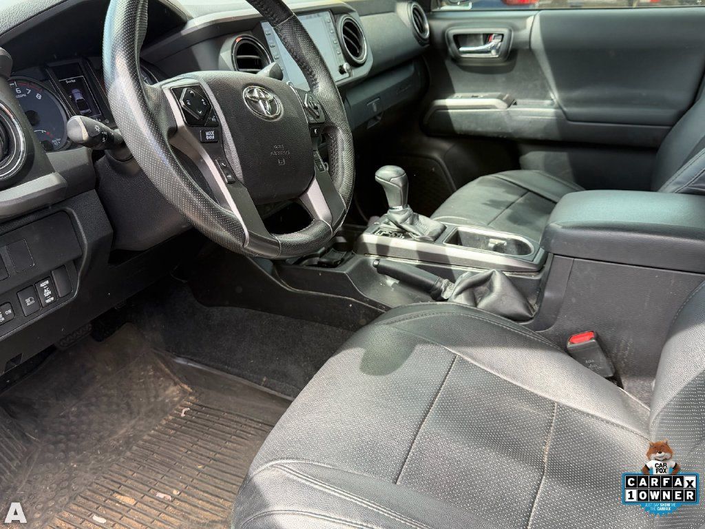Used 2021 Toyota Tacoma TRD Sport RWD image 8