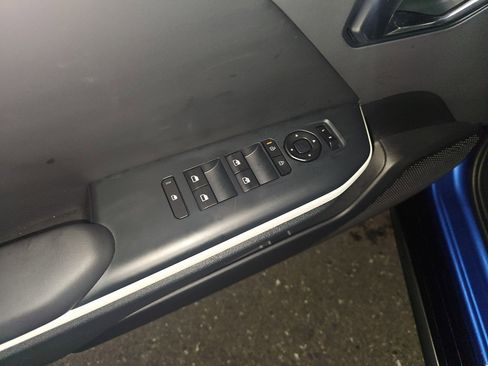 New 2025 Kia K4 GT-Line image 10