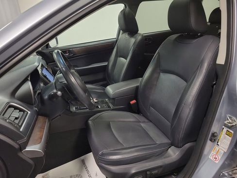 Used 2018 Subaru Outback 2.5i Limited image 14