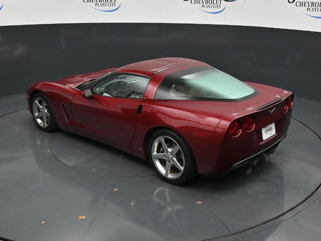 Used 2006 Chevrolet Corvette Coupe w/ Preferred Equipment Group RWD image 22