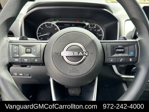 Used 2024 Nissan Rogue SV AWD/4WD image 12