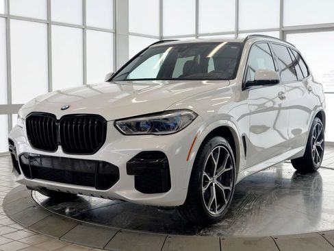 Used 2023 BMW X5 xDrive40i w/ Executive Package image 3
