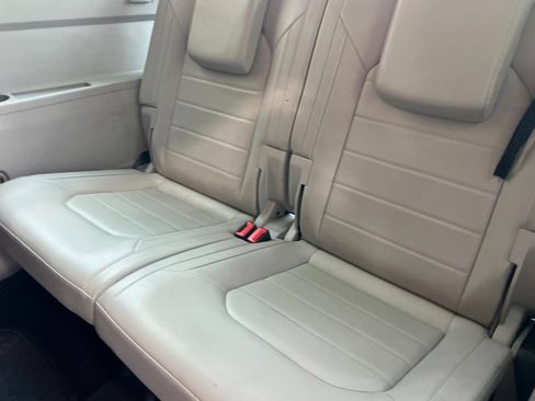 Used 2018 Volkswagen Atlas SEL Premium AWD/4WD image 15