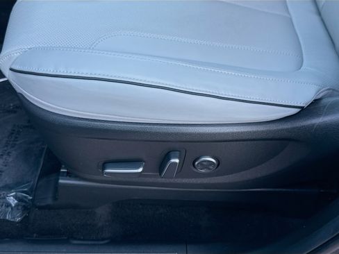 Used 2025 Hyundai Palisade SEL FWD image 15