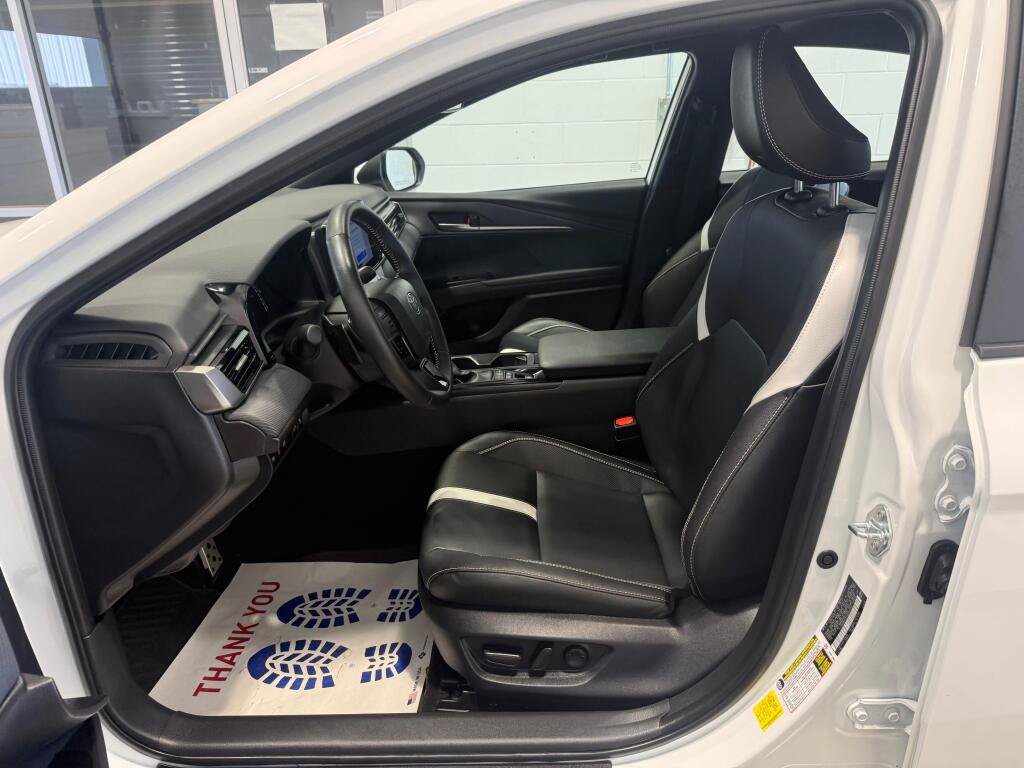 Certified 2026 Toyota Camry SE FWD image 22