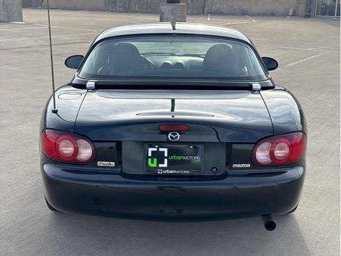 Used 2002 MAZDA MX-5 Miata image 7