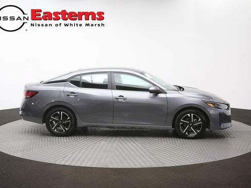 Used 2025 Nissan Sentra SV FWD image 44
