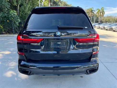 Used 2022 BMW X7 xDrive40i w/ M Sport Package image 4