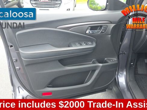 Used 2022 Honda Pilot Special Edition image 12
