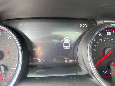 Used 2019 Toyota Camry XSE FWD image 1