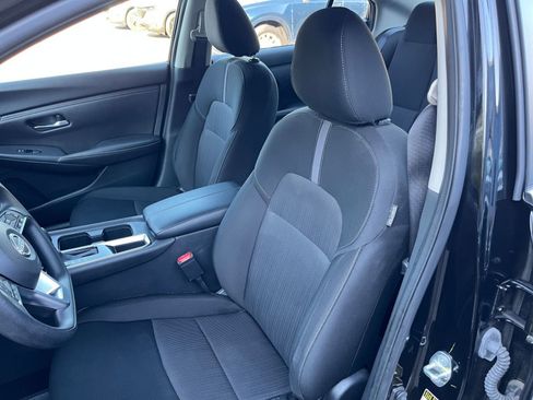 Used 2024 Nissan Sentra SV image 24