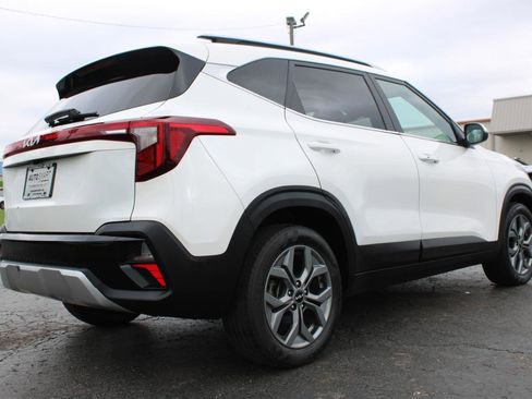 Used 2024 Kia Seltos S image 4