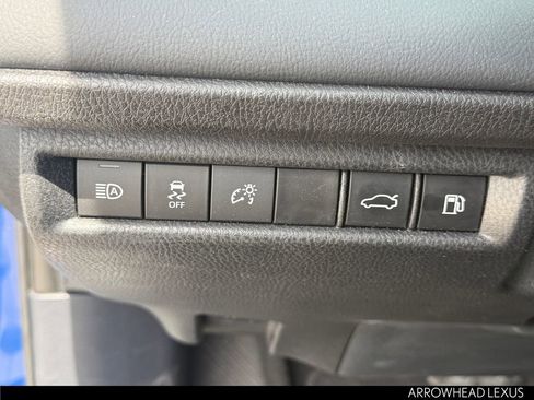 Used 2025 Toyota Camry XSE image 24