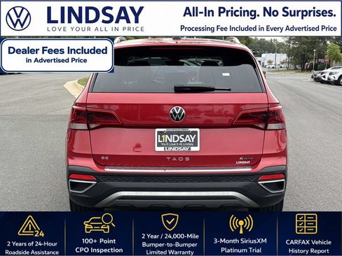 Used 2023 Volkswagen Taos SE w/ Panoramic Sunroof Package AWD/4WD image 4