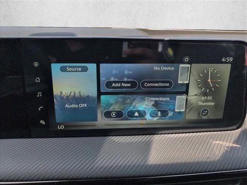 New 2025 Nissan Kicks SR w/ Illumination Package image 11