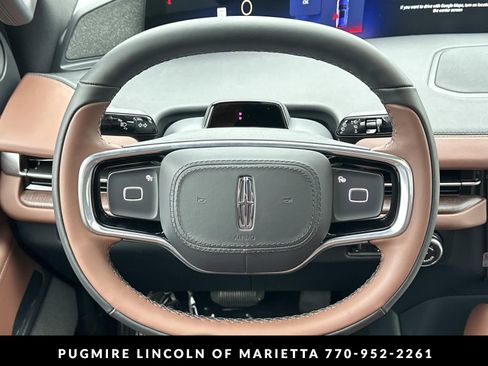 New 2026 Lincoln Navigator Reserve AWD/4WD image 27