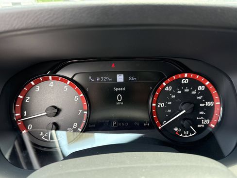 New 2026 Nissan Frontier PRO-4X w/ Pro Premium Package AWD/4WD image 14