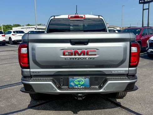 Certified 2026 GMC Canyon Elevation w/ Convenience Package AWD/4WD image 7