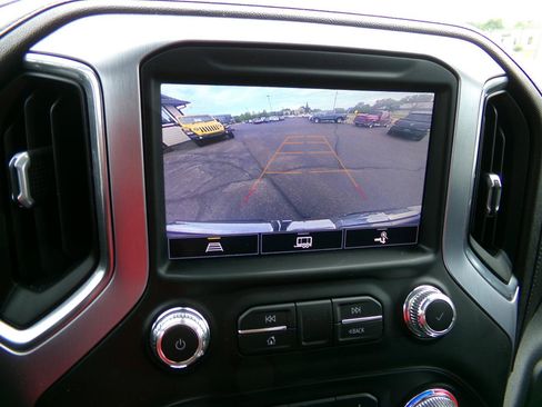 Used 2021 GMC Sierra 1500 SLT w/ SLT Premium Plus Package AWD/4WD image 28