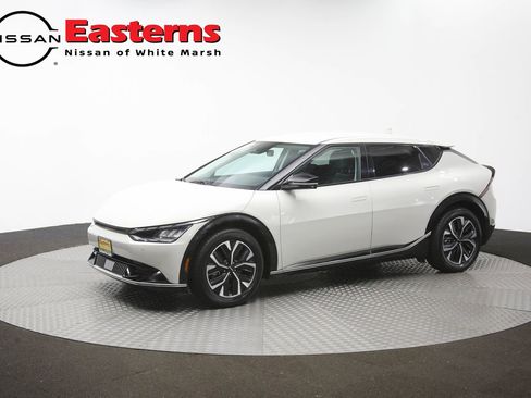 Used 2022 Kia EV6 Wind RWD image 60