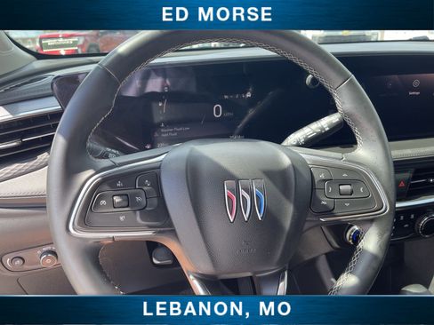 Certified 2025 Buick Encore GX Preferred FWD image 12