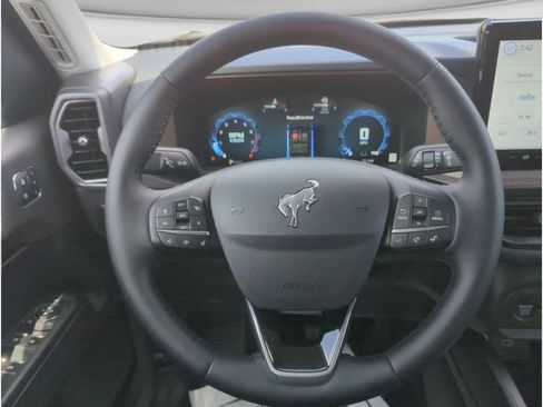 New 2025 Ford Bronco Sport Outer Banks w/ Outer Banks Tech Package+ AWD/4WD image 15