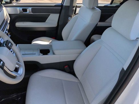 New 2026 Hyundai Santa Fe SE FWD image 17