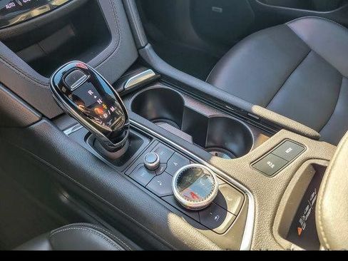 Certified 2024 Cadillac XT6 Premium Luxury w/ Technology Package AWD/4WD image 20