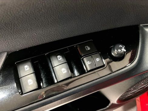 Used 2017 Toyota Prius Four w/ Advanced Technology Package FWD image 39