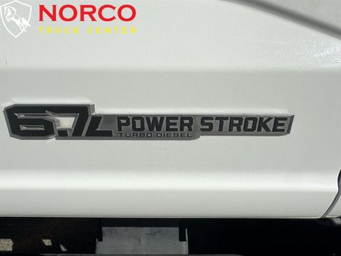 Used 2023 Ford F550 2WD Regular Cab Super Duty image 14